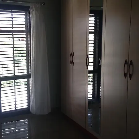 克里斯蒂娜别墅公寓 *