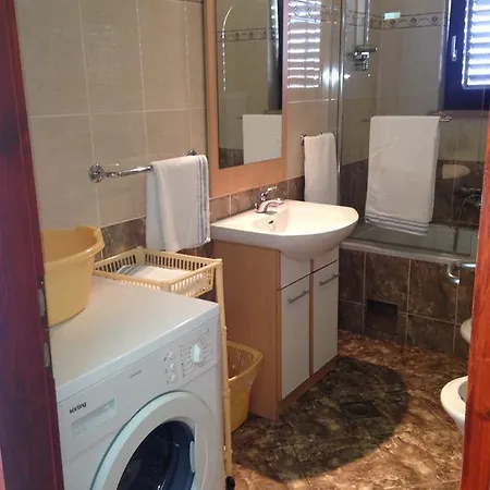 克里斯蒂娜别墅公寓 * 普拉