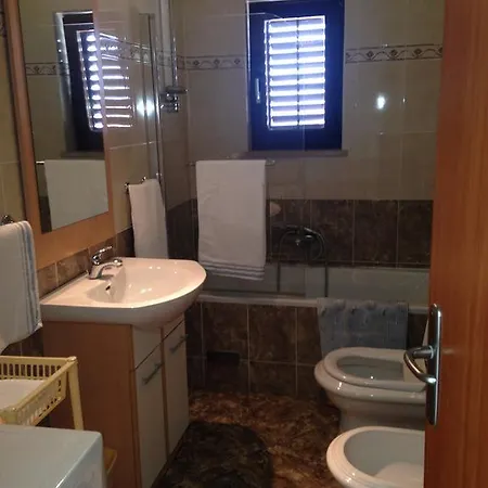 克里斯蒂娜别墅公寓 普拉