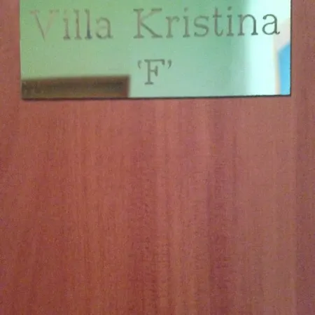 아파트 Kristina 풀라