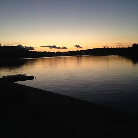 公寓 克里斯蒂娜别墅公寓